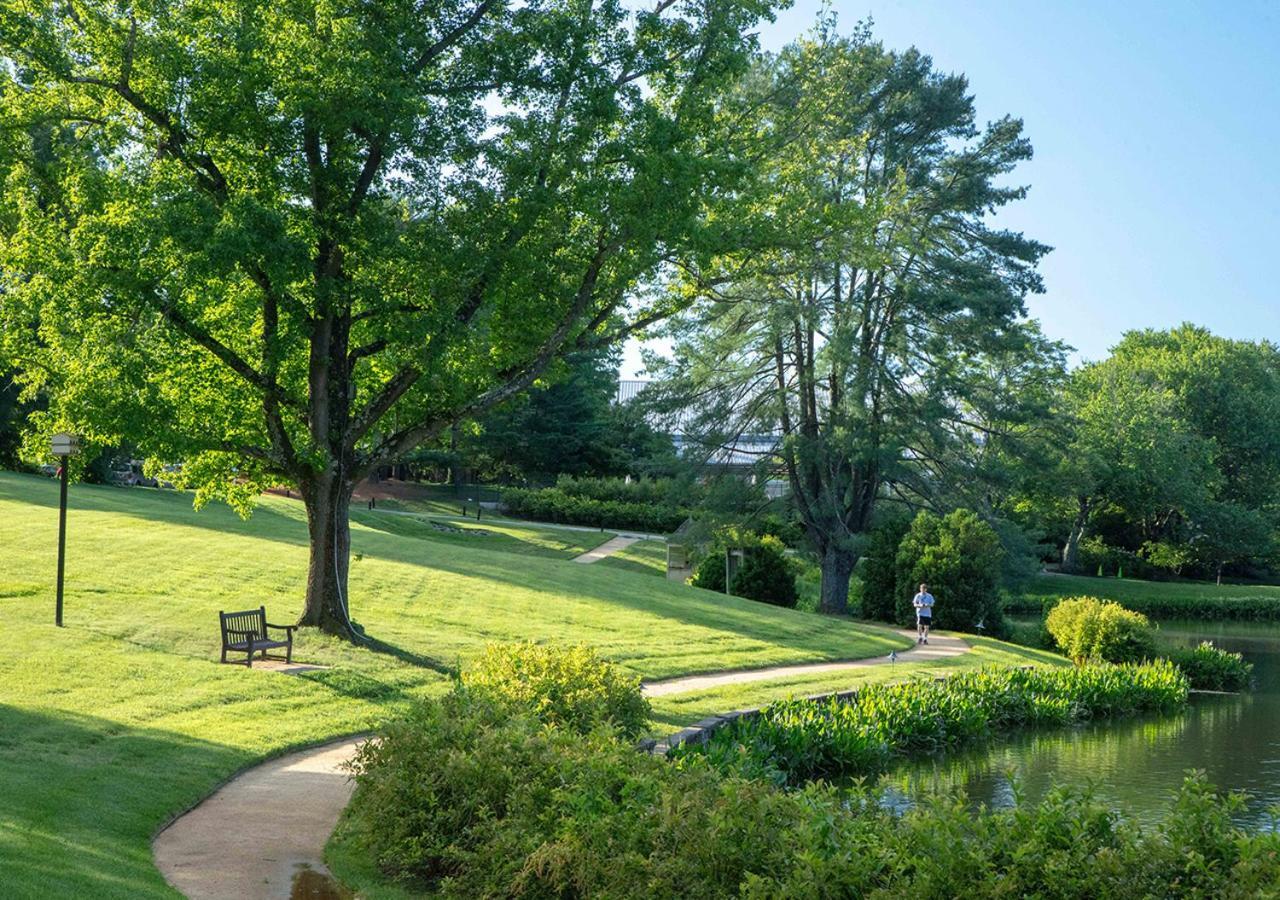 Boar'S Head Resort Шарлотсвил Екстериор снимка
